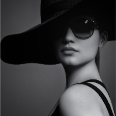 girl with hat BW-low.jpg